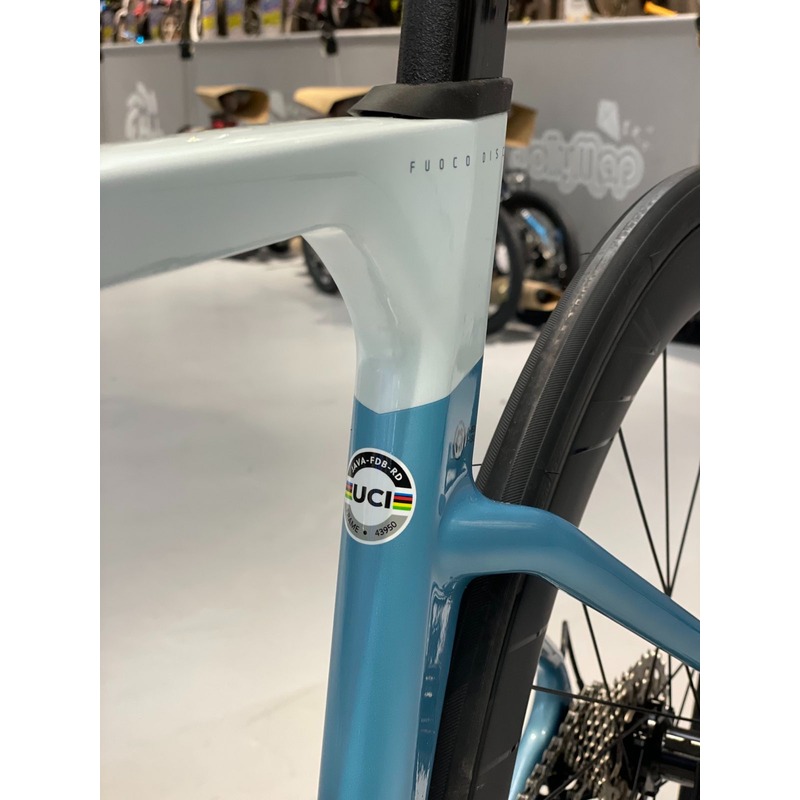 Java J.Air Fuoco 105 Carbon Aero Disc Road Bike | Jollymap
